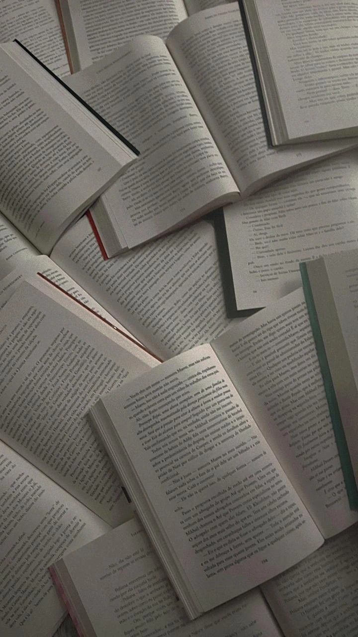 طلاب جامعيين 